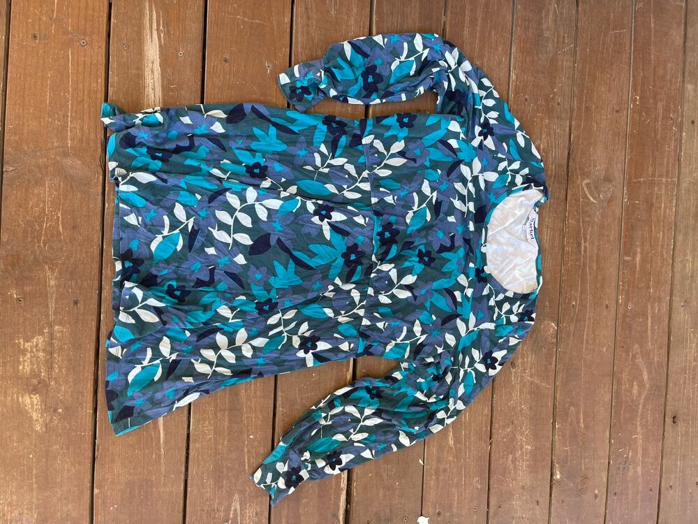 Harkel womens 14 vibrant top